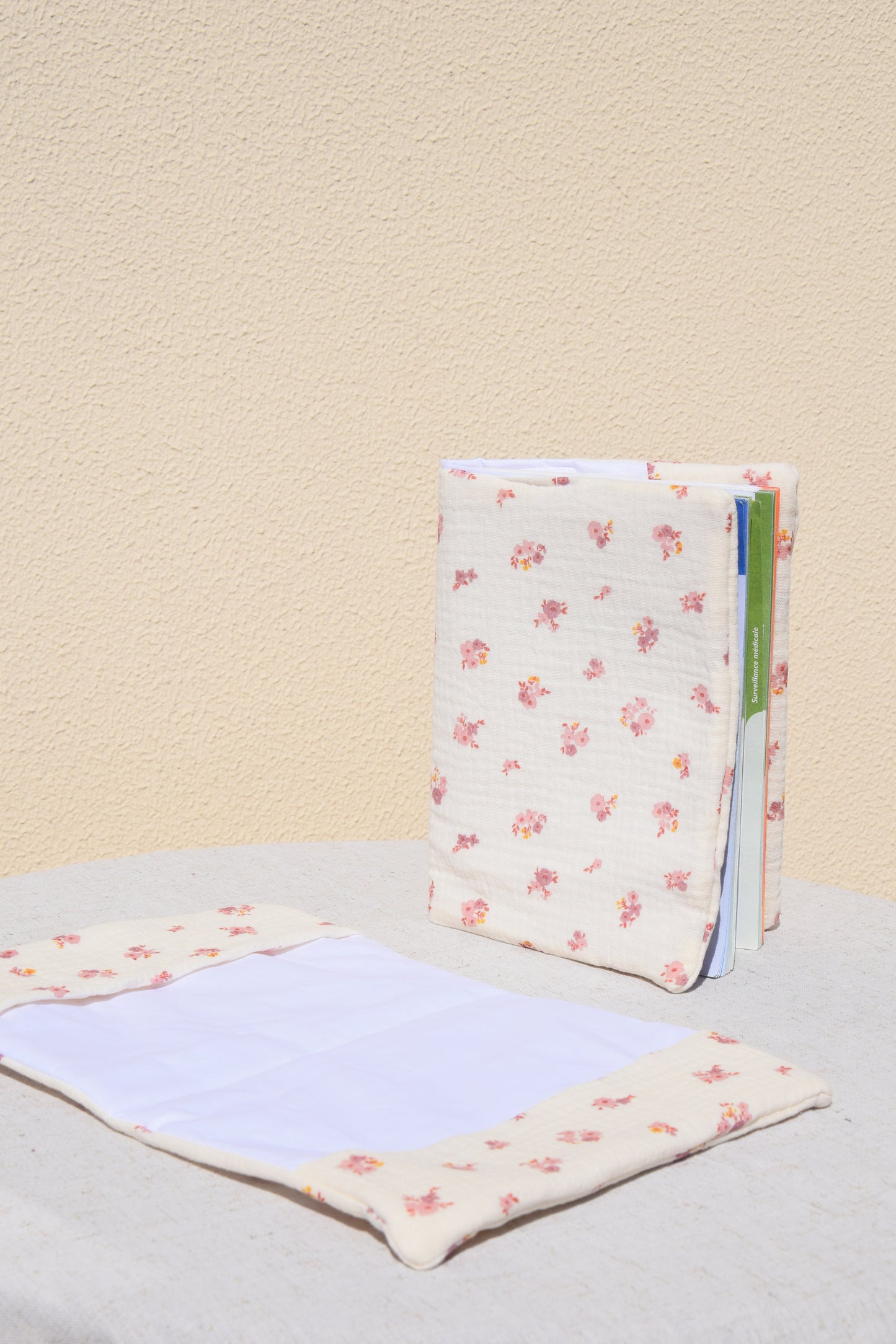 Protège carnet de santé HOPE